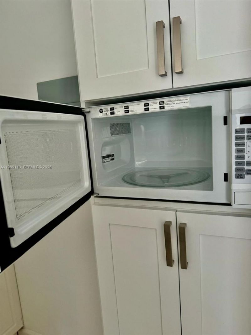 1240 NE 12th Ave , Unit 1, Fort Lauderdale, FL 33304 Photo