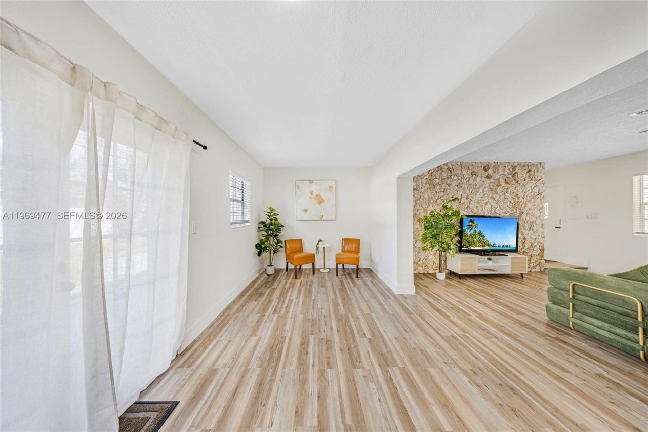 7949 Panama St, Miramar, FL 33023 Photo