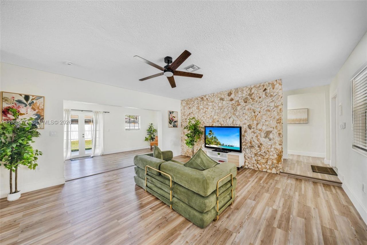 7949 Panama St, Miramar, FL 33023 Photo