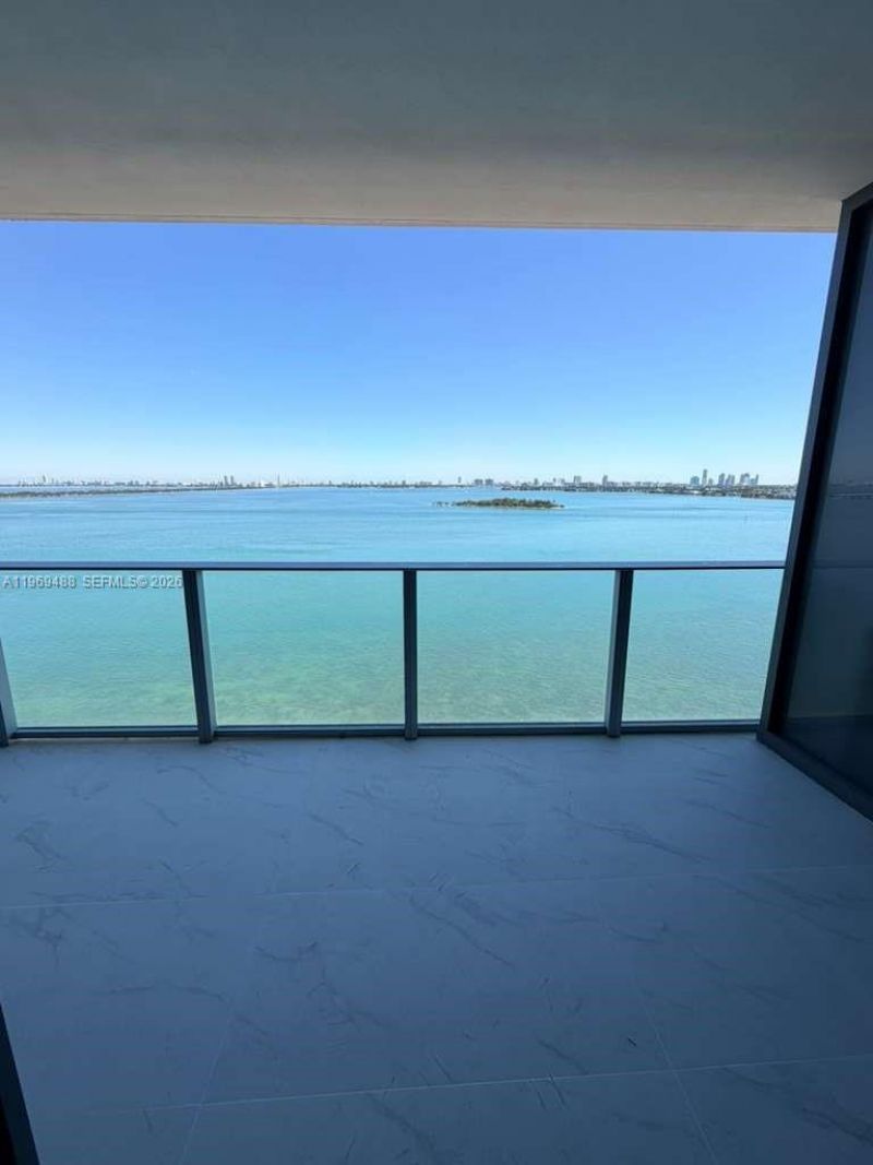 700 NE 24th St, Unit 1103, Miami, FL 33137 Photo