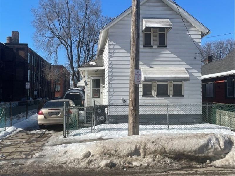 3140 W 33rd Street, Cleveland, OH 44109 Photo 1