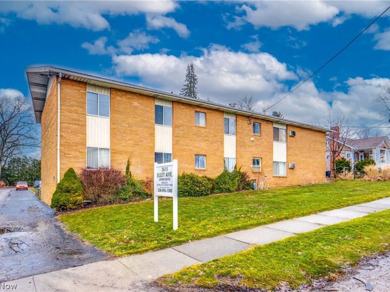 2615 Ellet Avenue, Akron, OH 44312 Photo 2