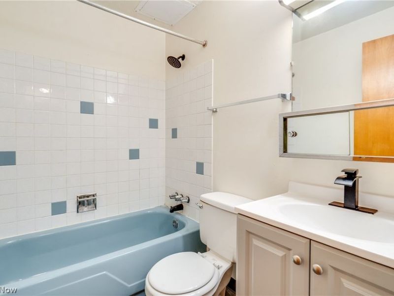 2615 Ellet Avenue, Akron, OH 44312 Photo 22