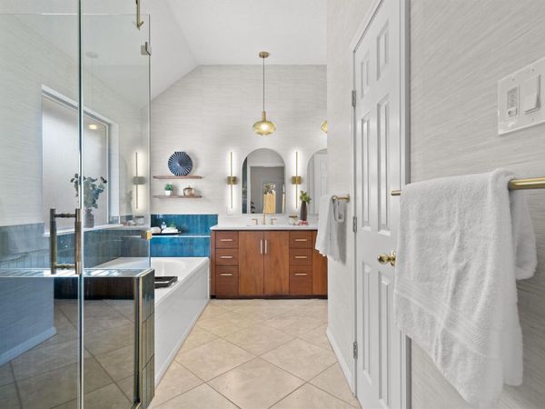 1014 Hackberry DR, Pflugerville, TX 78660