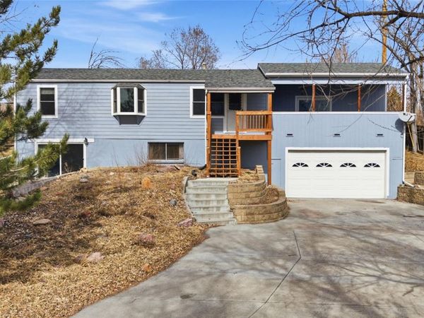 5955 W 7th Avenue, Lakewood, CO 80214