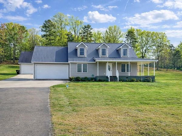 6824 County Road, Bridgeport, AL 35740