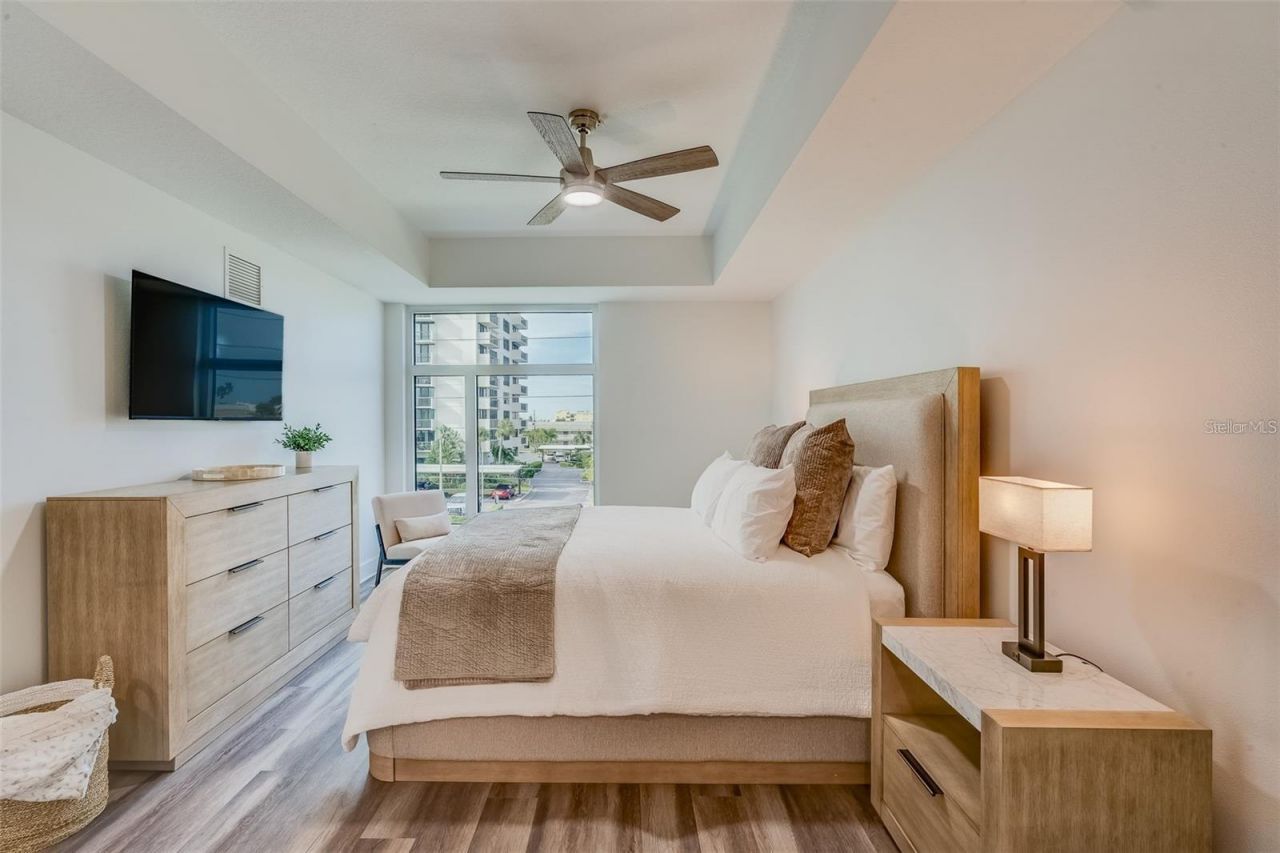 415 Island Way, Unit 311, Clearwater, FL 33767 Photo