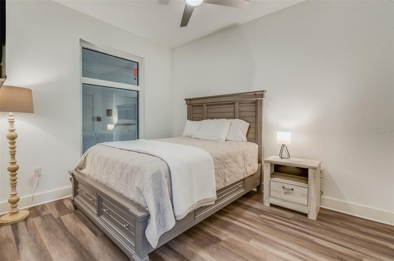 415 Island Way, Unit 311, Clearwater, FL 33767 Photo