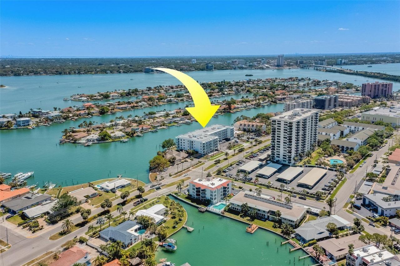 415 Island Way, Unit 311, Clearwater, FL 33767 Photo