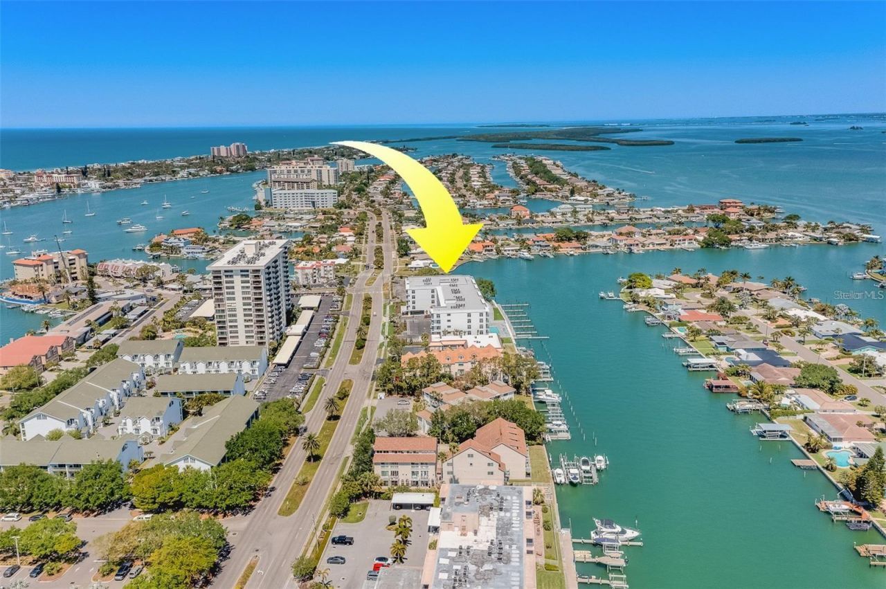 415 Island Way, Unit 311, Clearwater, FL 33767 Photo