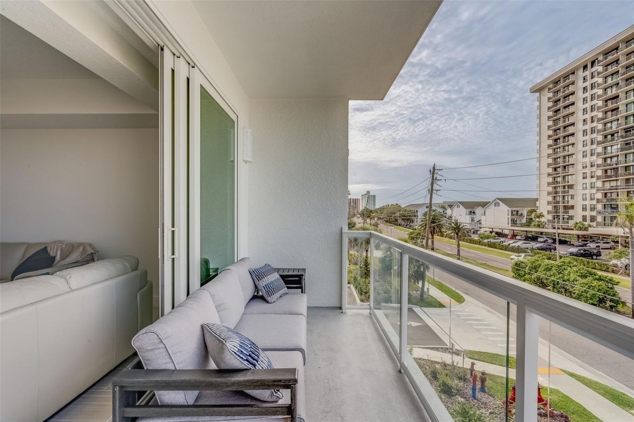 415 Island Way, Unit 311, Clearwater, FL 33767 Photo