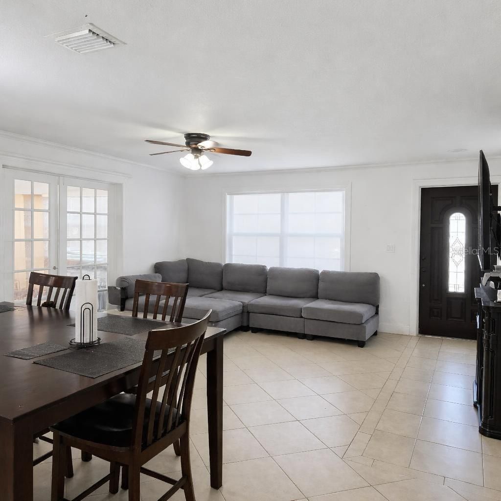 1021 Fairburn Avenue, Clearwater, FL 33755 Photo