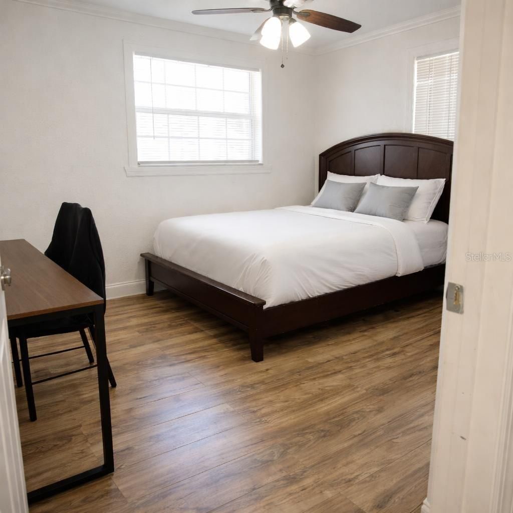 1021 Fairburn Avenue, Clearwater, FL 33755 Photo