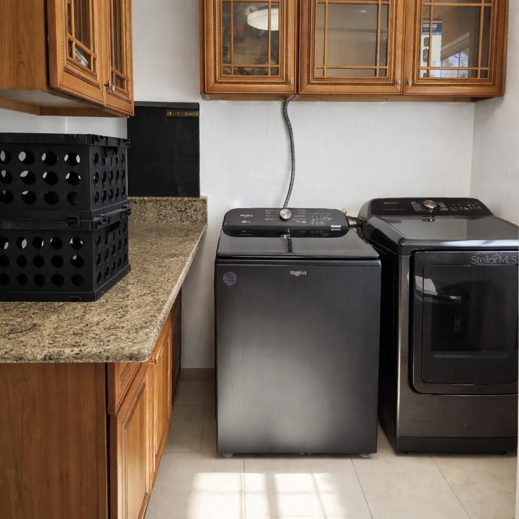 1021 Fairburn Avenue, Clearwater, FL 33755 Photo