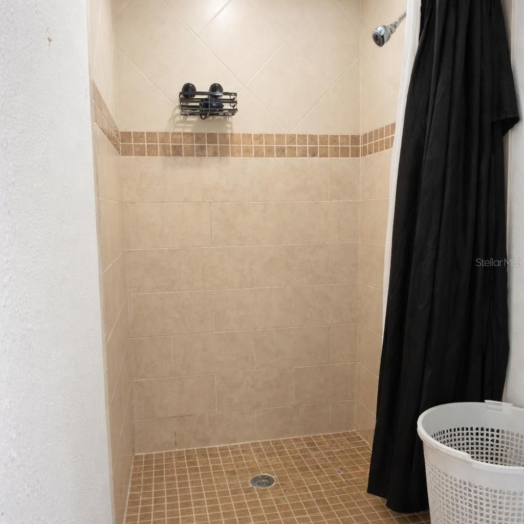 1021 Fairburn Avenue, Clearwater, FL 33755 Photo