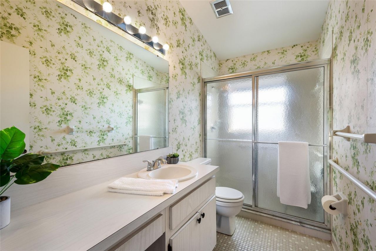 3618 34th Avenue Drive W, Unit N/A, Bradenton, FL 34205 Photo