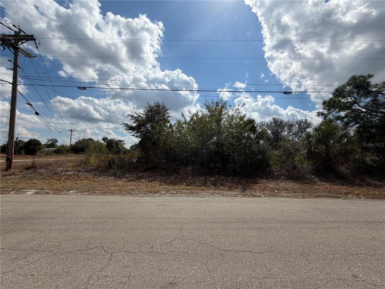 522 Columbus Boulevard S, Lehigh Acres, FL 33974 Photo