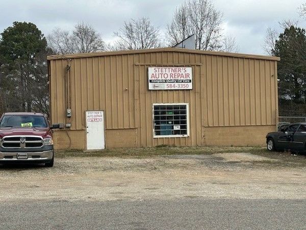 98 Oak Hill St , Camden, TN 38320