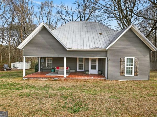 44 E Johnson Street, Temple, GA 30179