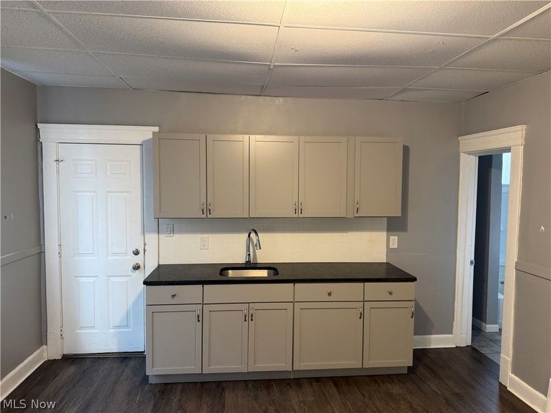 3694 E 57th Street, Unit 2, Cleveland, OH 44105 Photo 5