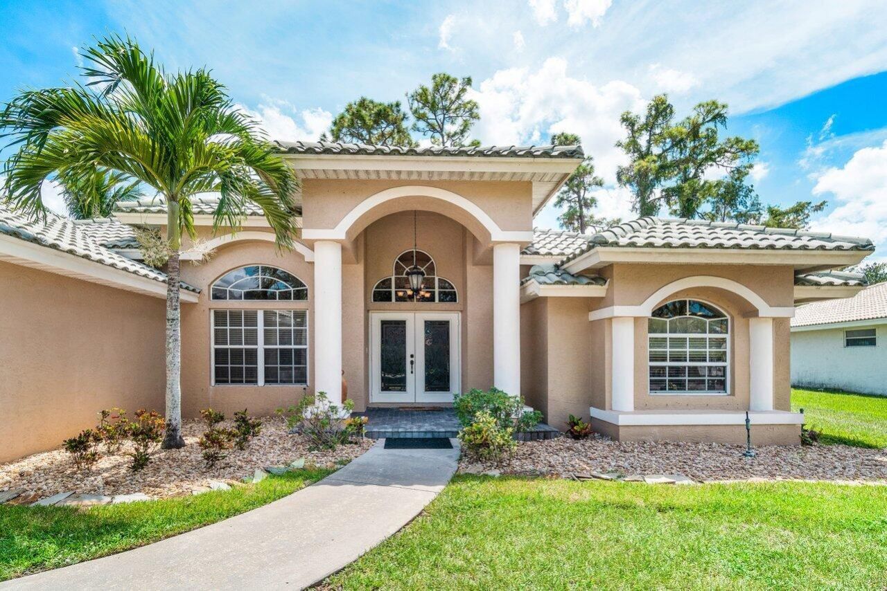 146 Fernwood Crescent, Royal Palm Beach, FL 33411 Photo