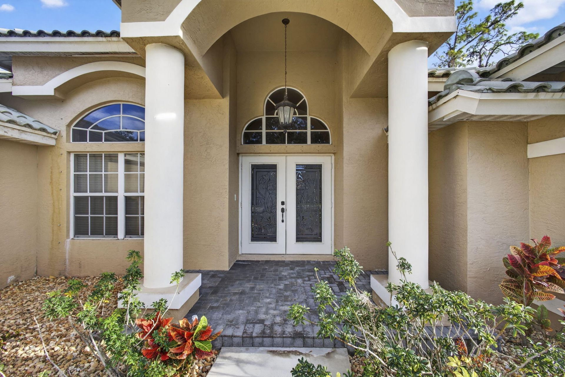 146 Fernwood Crescent, Royal Palm Beach, FL 33411 Photo