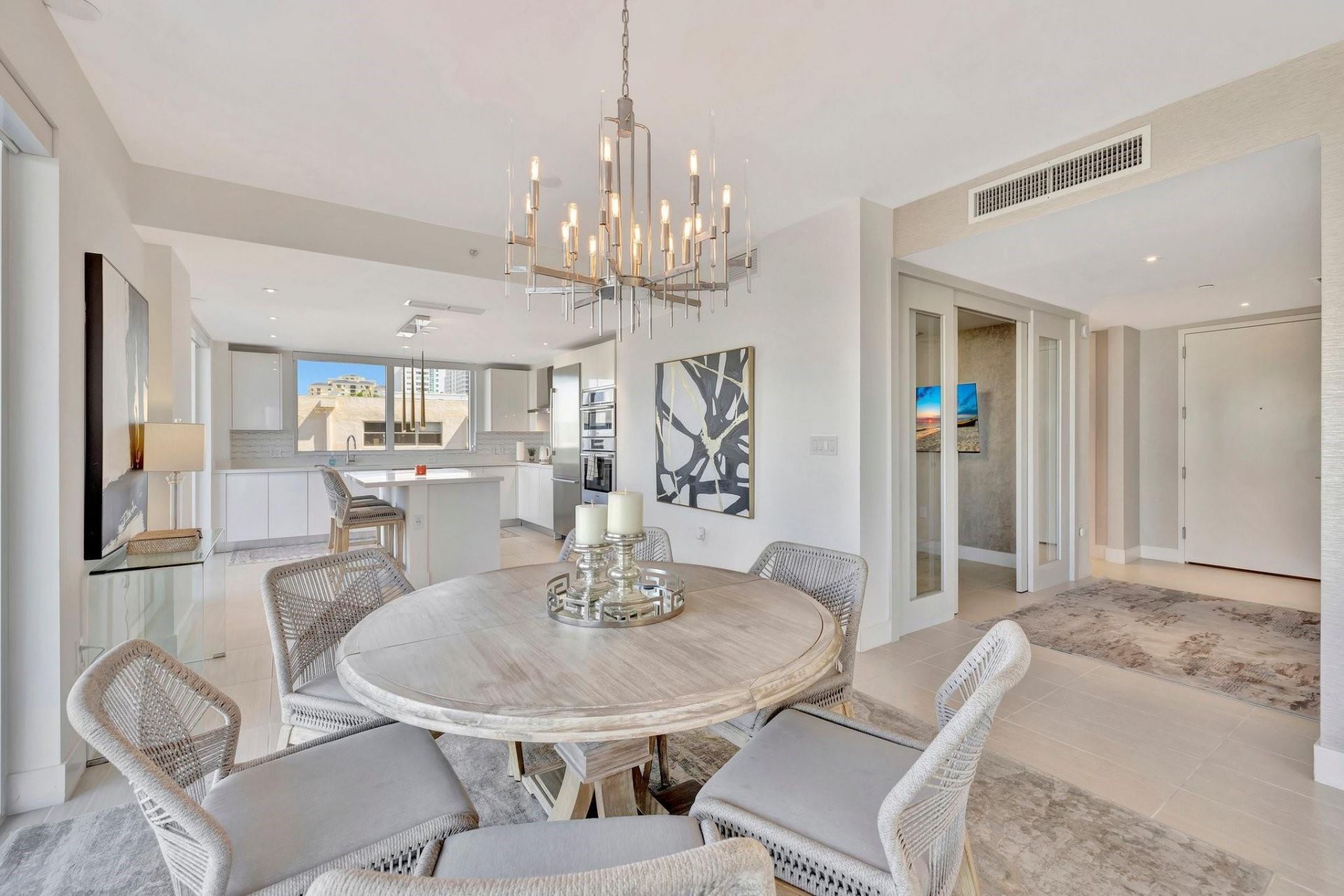 612 Bayshore Drive, Unit 301, Fort Lauderdale, FL 33304 Photo