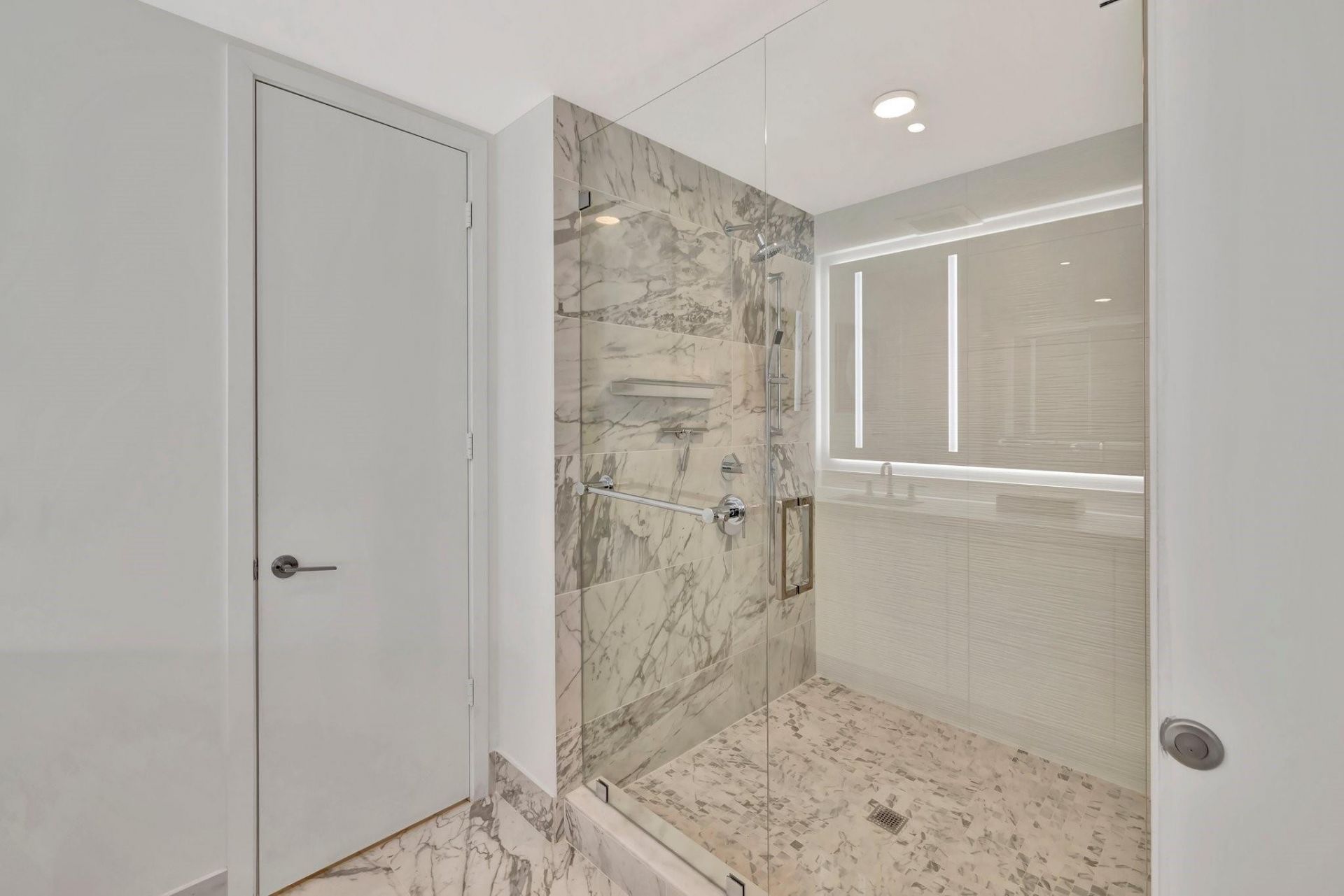 612 Bayshore Drive, Unit 301, Fort Lauderdale, FL 33304 Photo