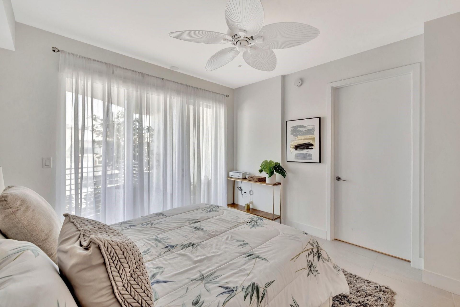 612 Bayshore Drive, Unit 301, Fort Lauderdale, FL 33304 Photo