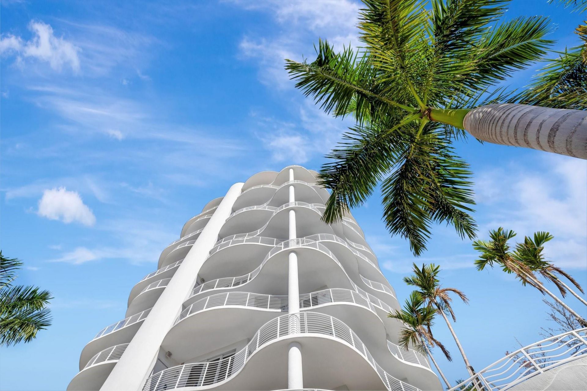 612 Bayshore Drive, Unit 301, Fort Lauderdale, FL 33304 Photo