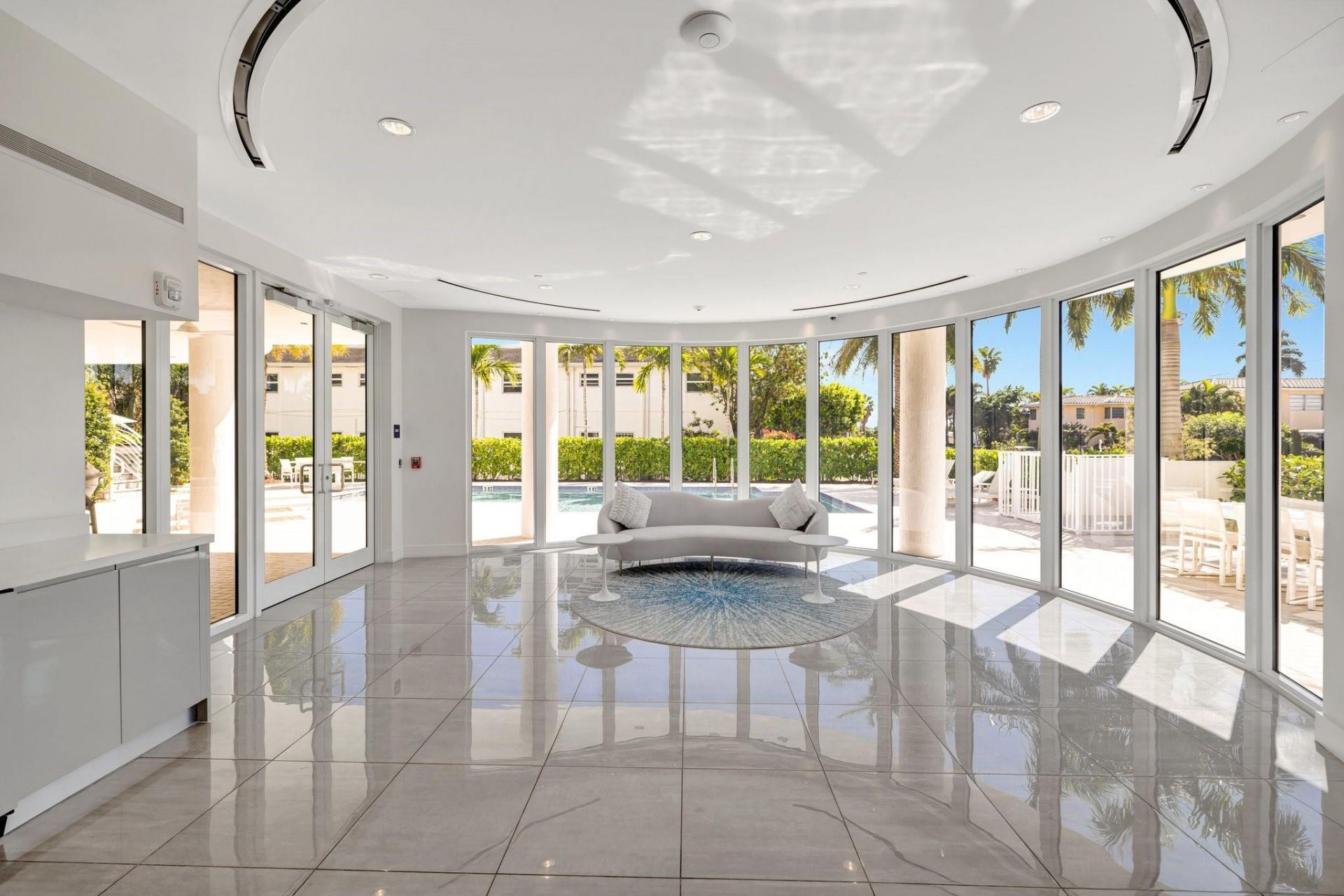 612 Bayshore Drive, Unit 301, Fort Lauderdale, FL 33304 Photo