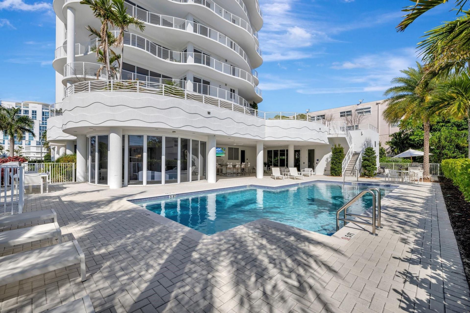 612 Bayshore Drive, Unit 301, Fort Lauderdale, FL 33304 Photo