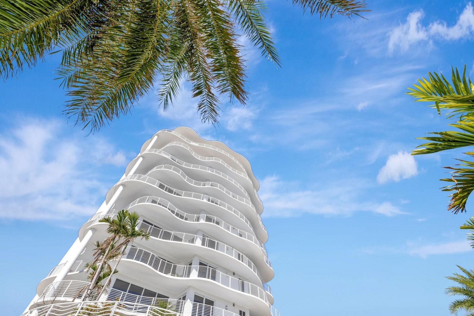 612 Bayshore Drive, Unit 301, Fort Lauderdale, FL 33304 Photo