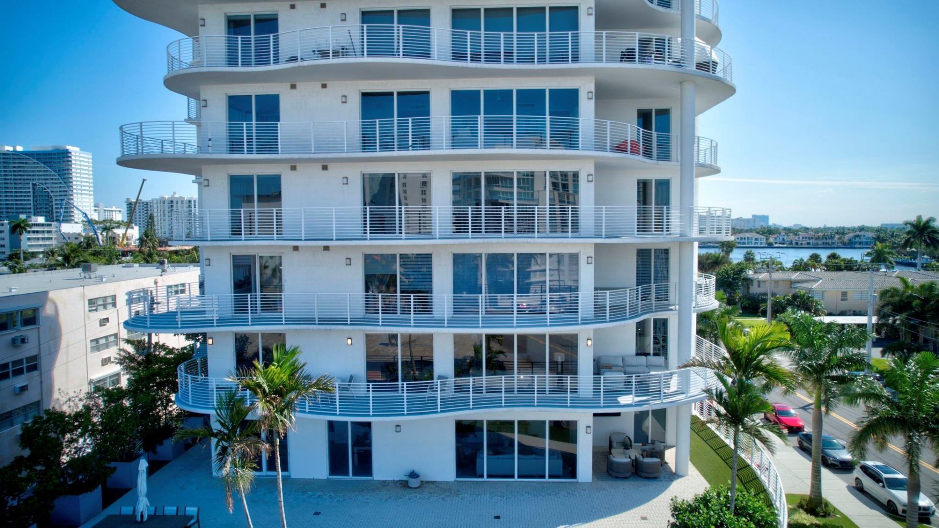 612 Bayshore Drive, Unit 301, Fort Lauderdale, FL 33304 Photo