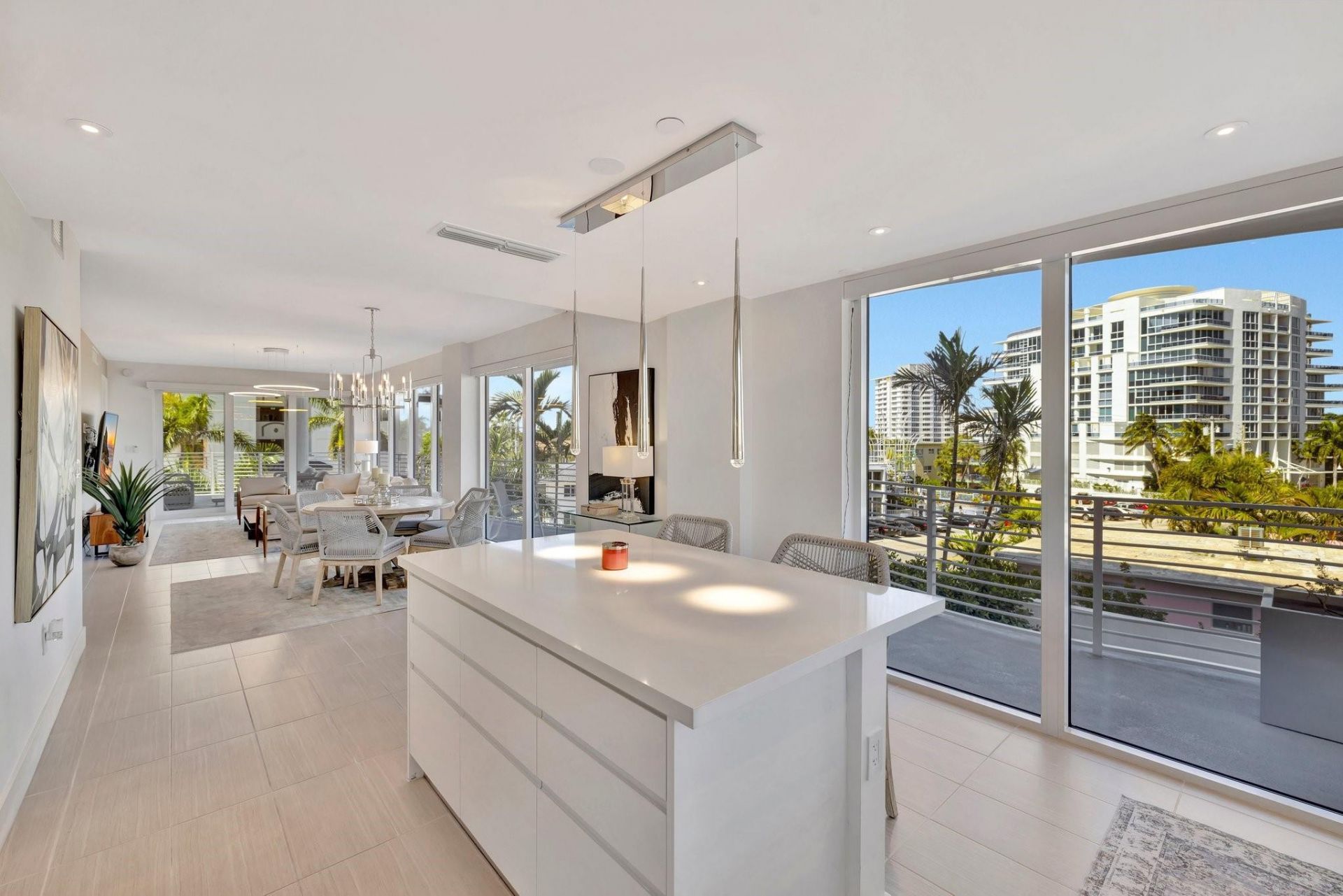 612 Bayshore Drive, Unit 301, Fort Lauderdale, FL 33304 Photo