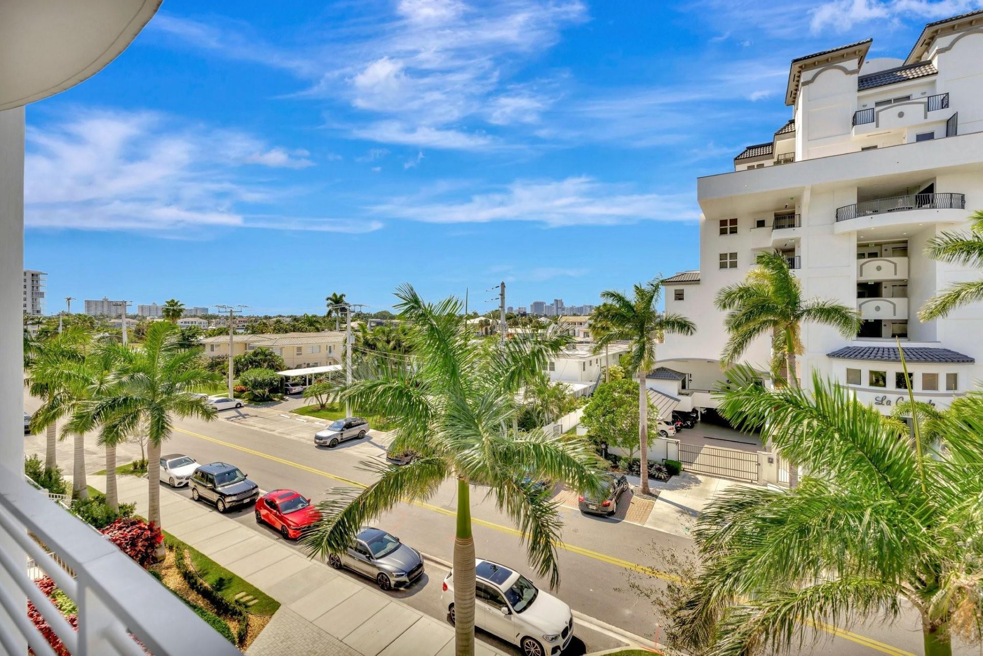 612 Bayshore Drive, Unit 301, Fort Lauderdale, FL 33304 Photo