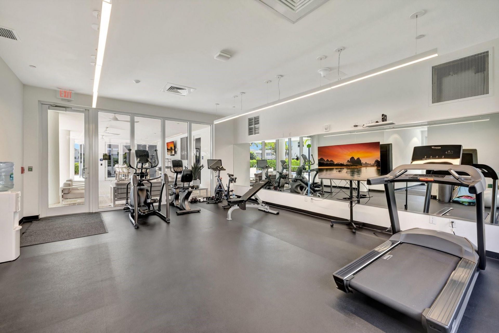 612 Bayshore Drive, Unit 301, Fort Lauderdale, FL 33304 Photo