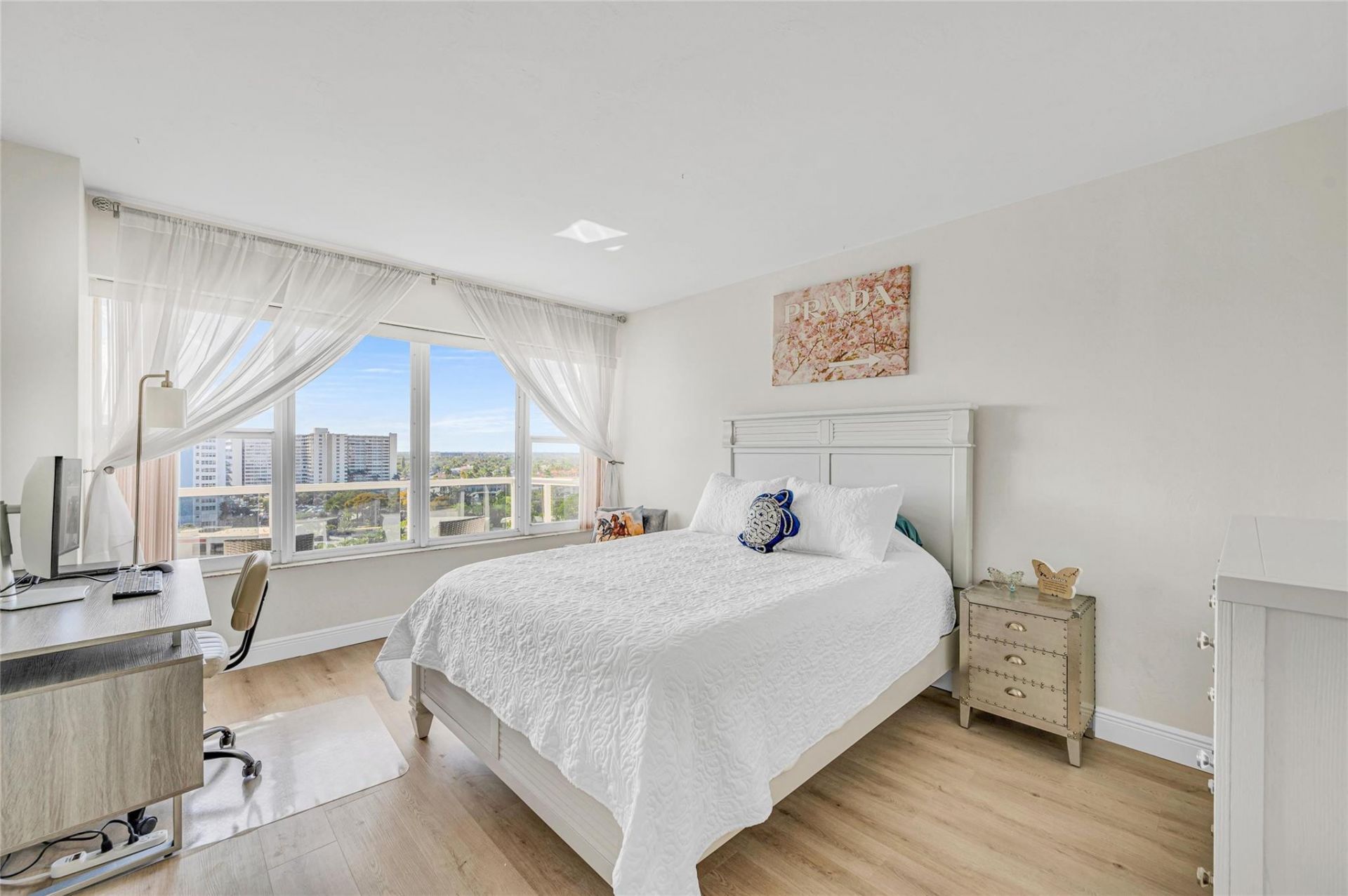 3700 Galt Ocean Drive, Unit 1114, Fort Lauderdale, FL 33308 Photo