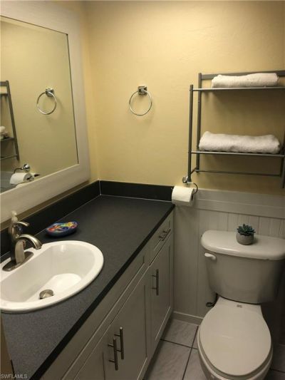 1031 SE 9th St, Unit 4, Cape Coral, FL 33990 Photo