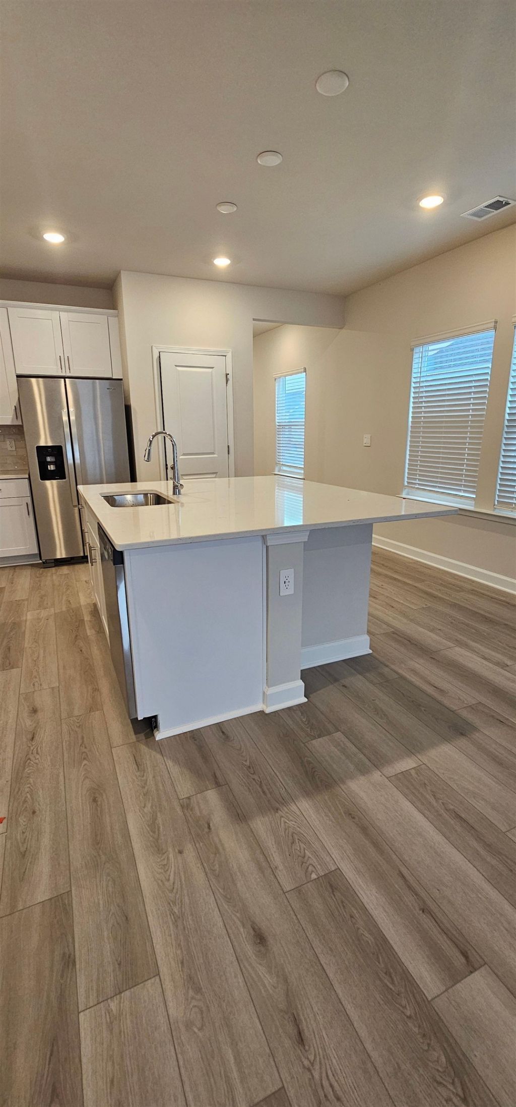 813 Cypress Preserve Circle  Photo 9