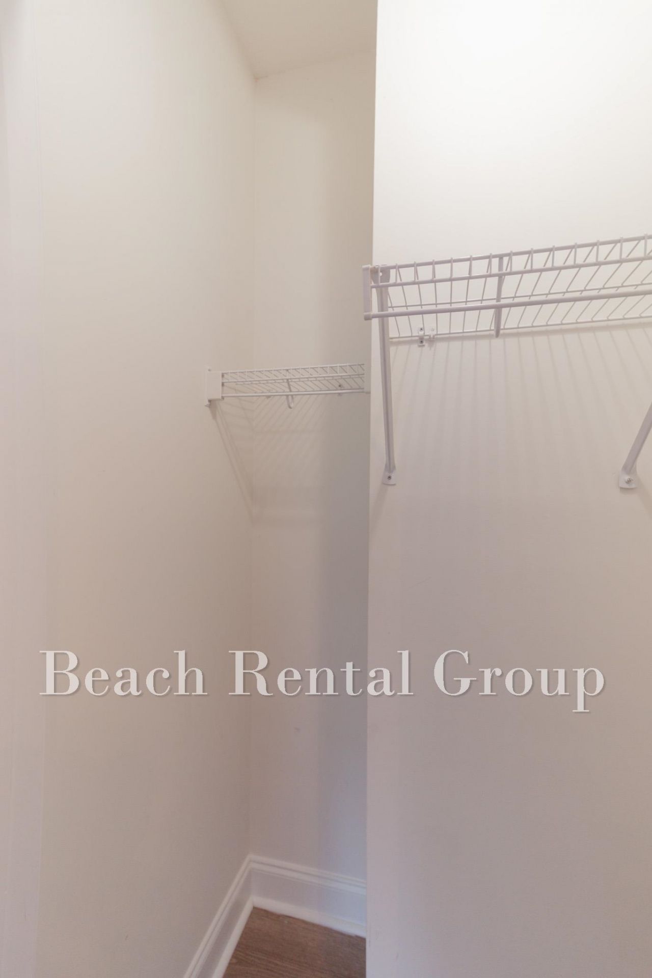 2029 Silvercrest Dr.  Photo 11