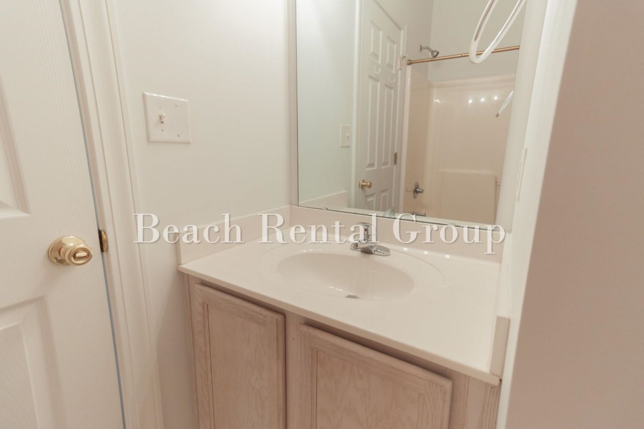 2029 Silvercrest Dr.  Photo 17