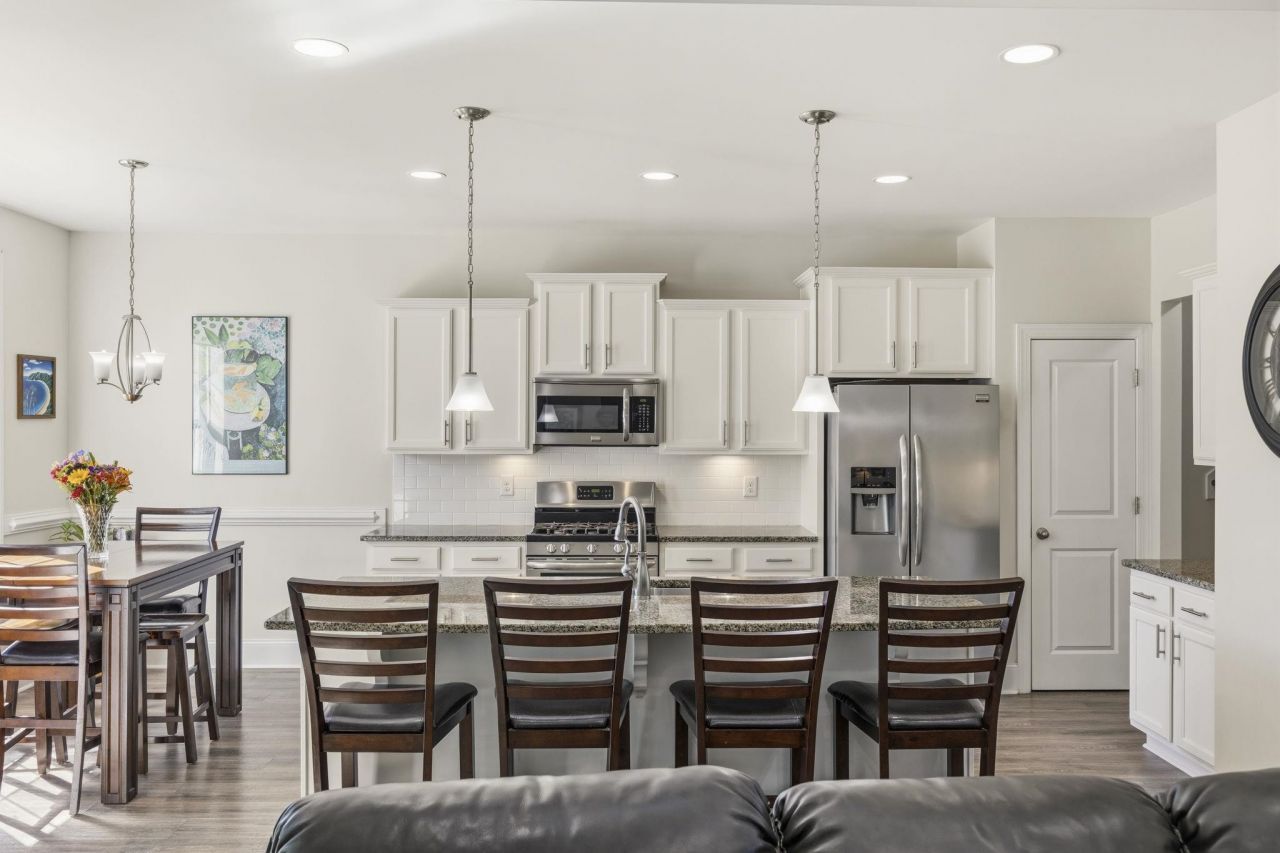 717 Shell Point Ct. Photo 11