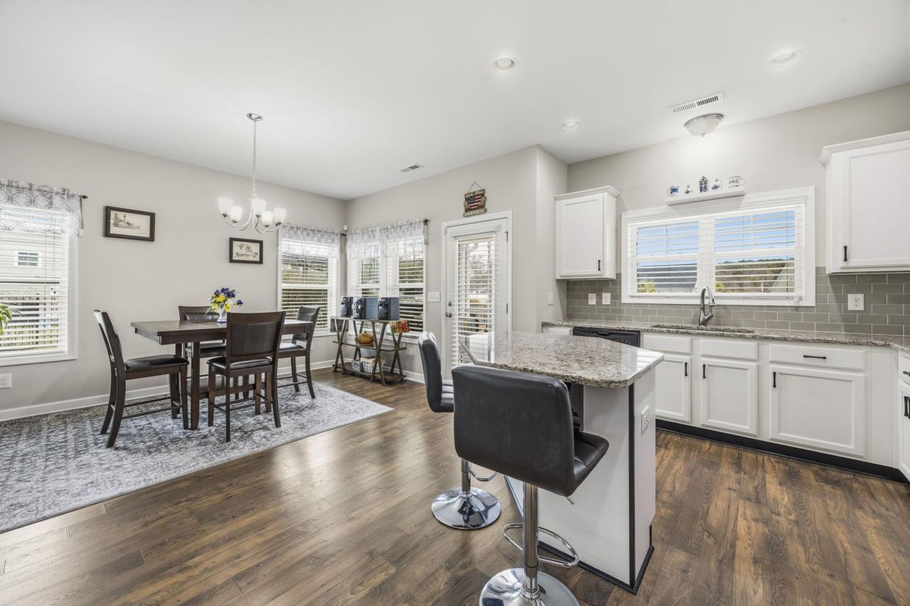 238 Board Landing Circle  Photo 17