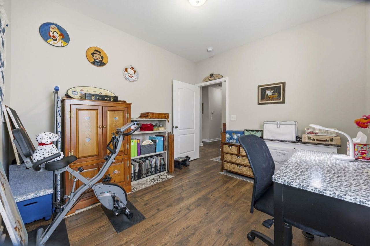 238 Board Landing Circle  Photo 26