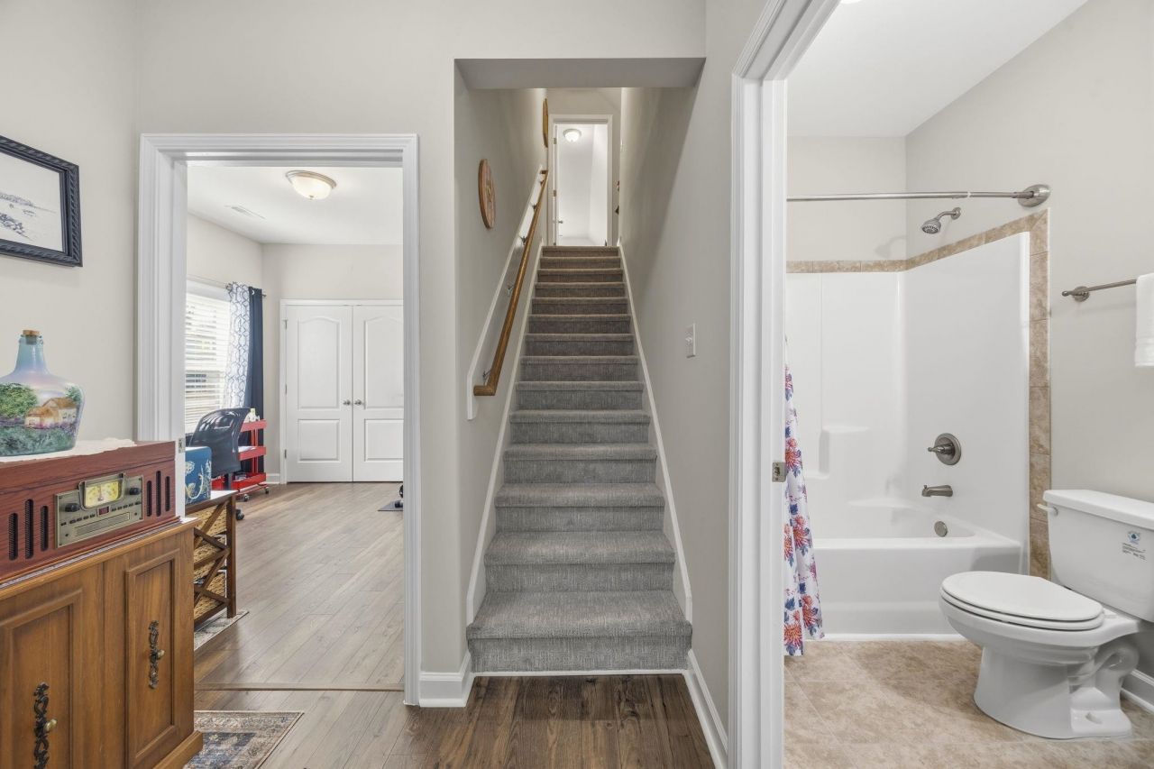 238 Board Landing Circle  Photo 27