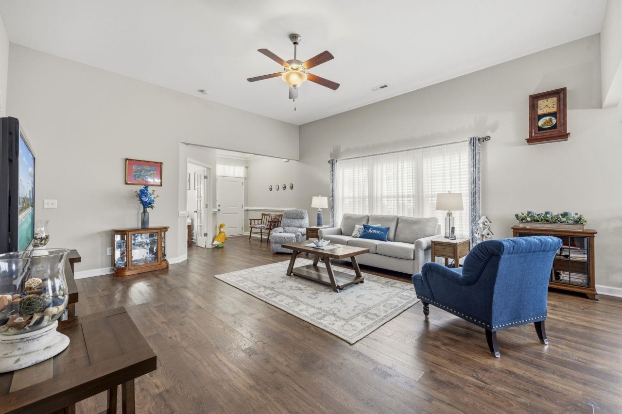 238 Board Landing Circle  Photo 8