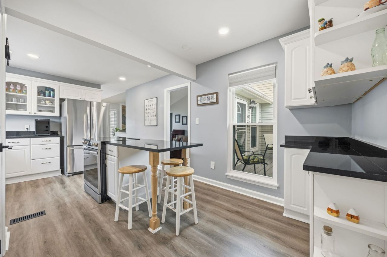 504 Plantation Dr. Photo 14