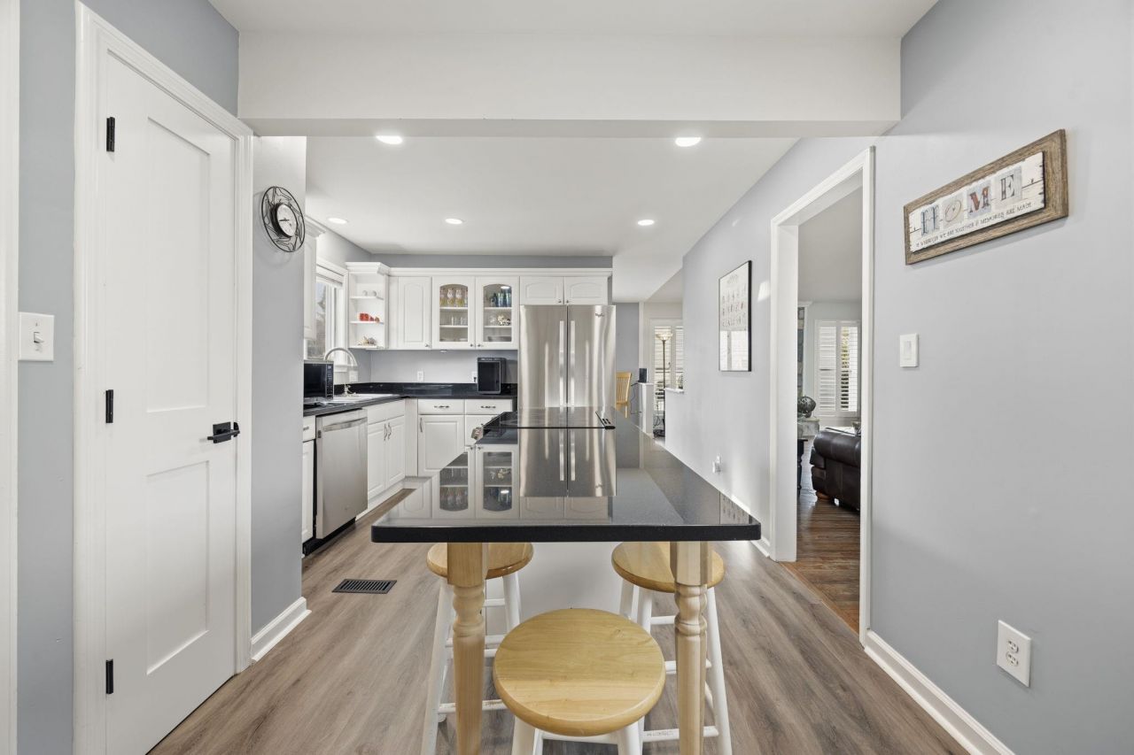 504 Plantation Dr. Photo 15