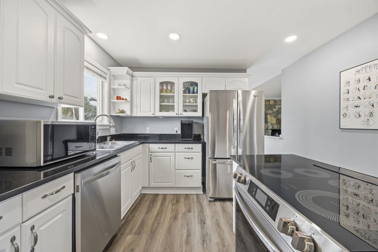 504 Plantation Dr. Photo 17